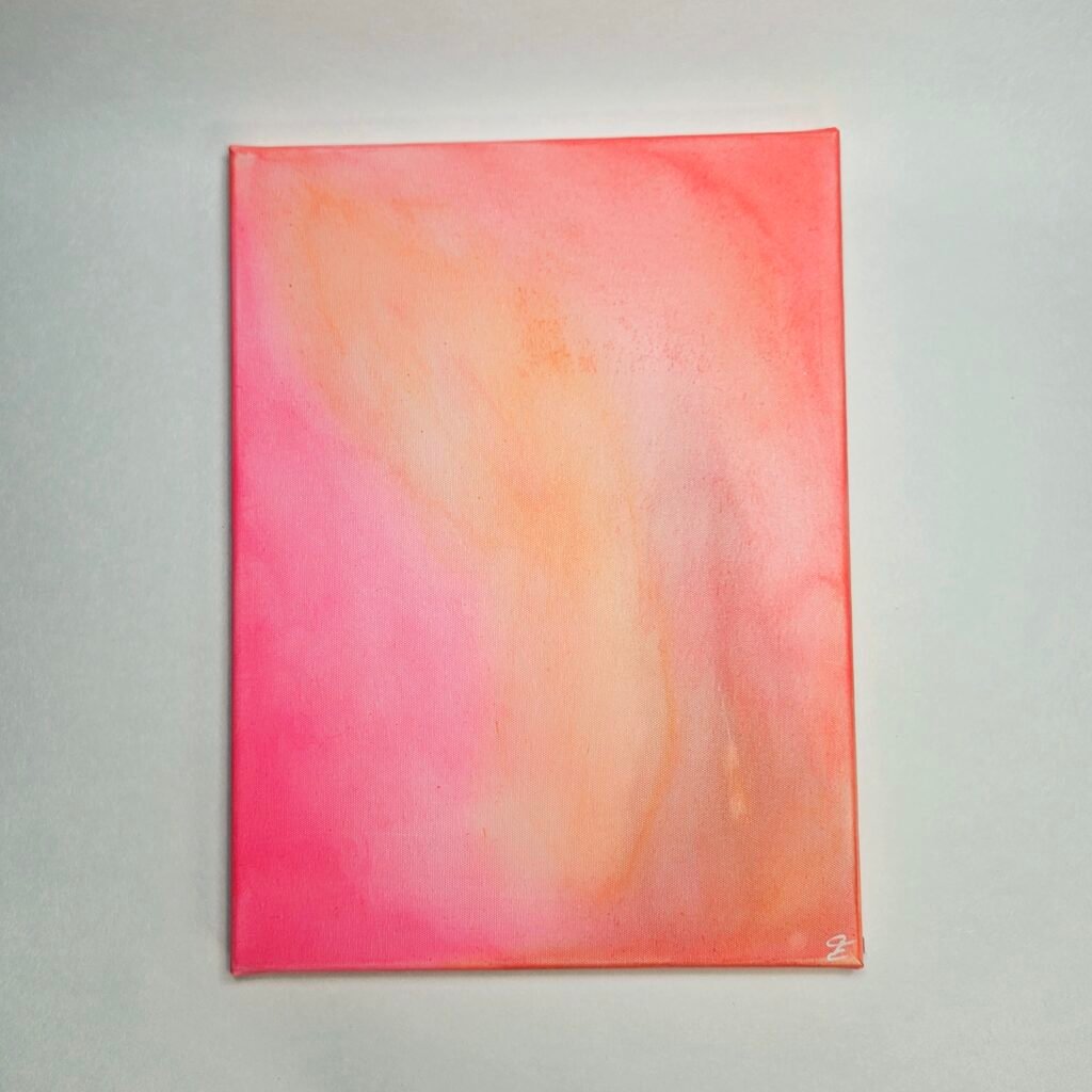 Gradient Art im Hochformat: sanfter Farbverlauf von kräftigem Pink zu Apricot auf Leinwand
